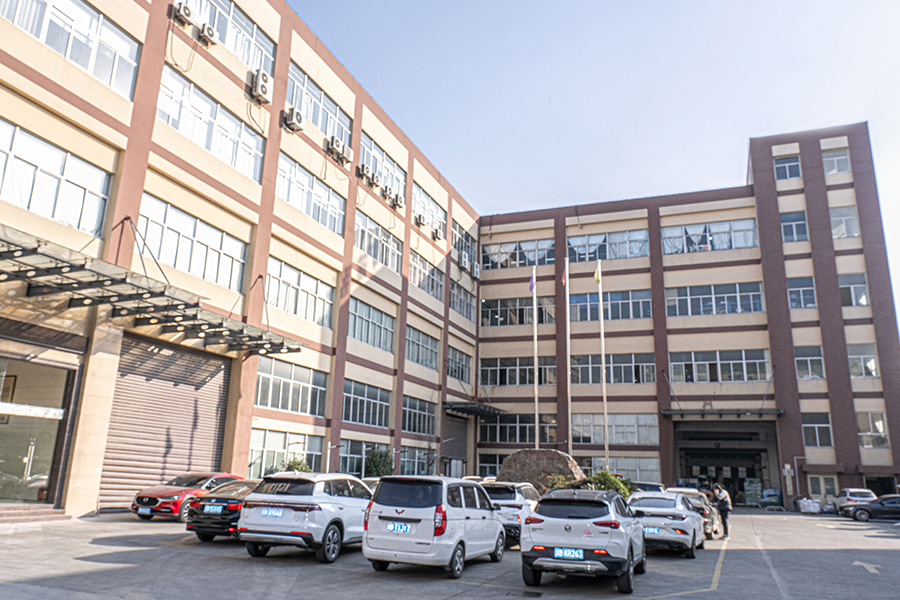 Gambar Sebenar Syarikat