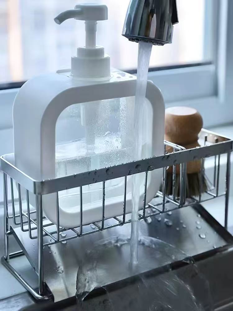 Bagaimanakah Rak Penyimpanan Logam Dipasang di Dinding Menyumbang kepada Penyelesaian Penjimatan Ruang?